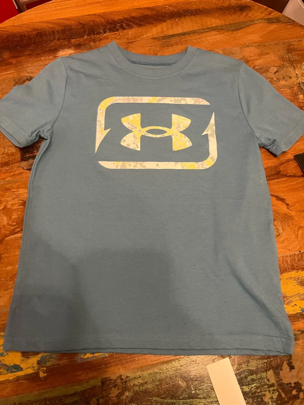 NWT Under Armour Boys 2 Piece Shorts Set